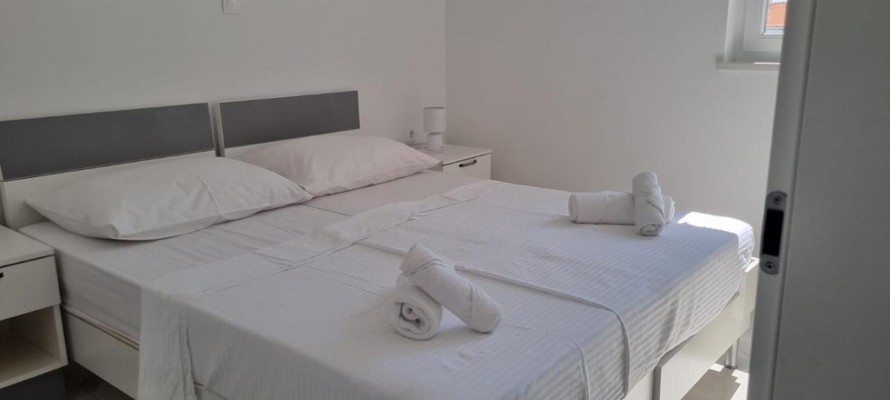 Villa Mateo Novalja Εξωτερικό φωτογραφία